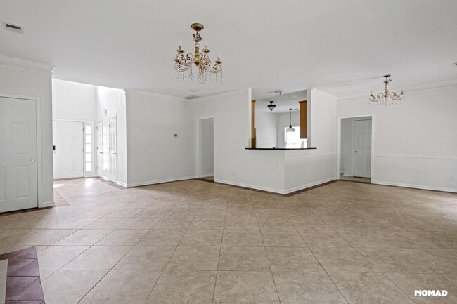 Building Photo - Charming 3BR House in Roswell