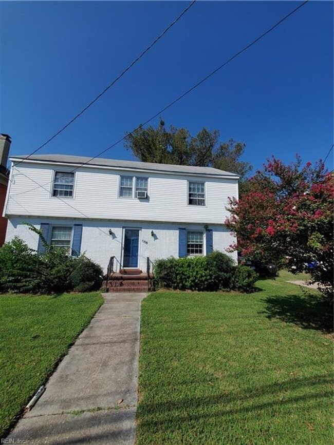 Building Photo - 6309 Hampton Blvd Building Photo - 6309 Hampton Blvd