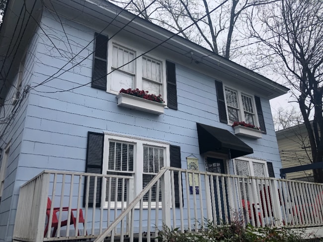 Building Photo - 206 Drexel Ave