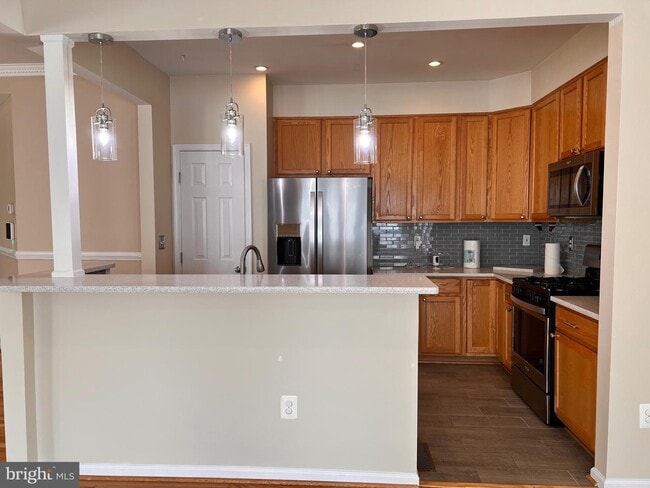 Building Photo - 5105 Starting Gate Dr