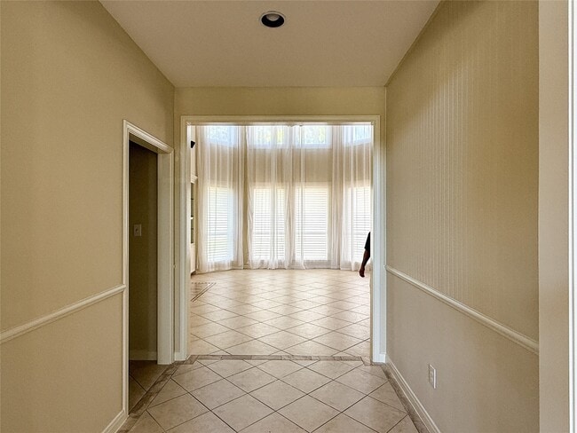 Building Photo - 1411 Flanders Field Ln