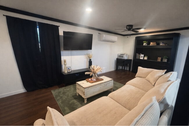 Building Photo - 119 Aycock Rd