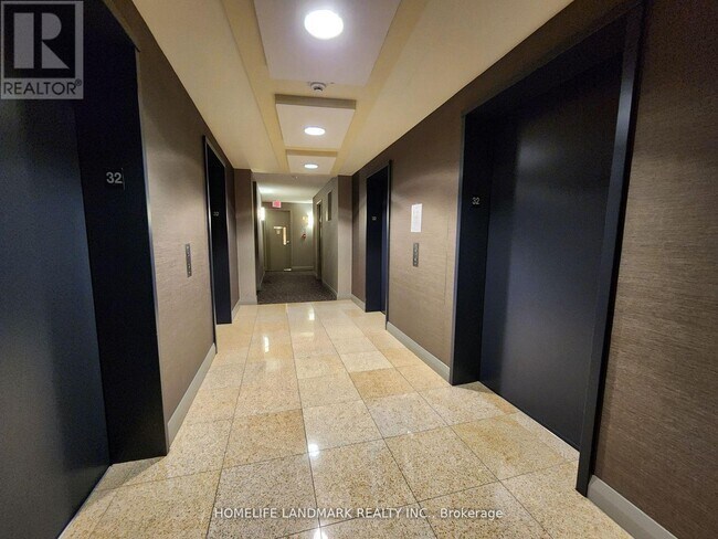 Photo du bâtiment - 50 Brian Harrison Way