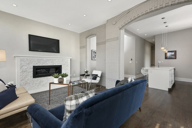 Foto del edificio - 2821 N Halsted St