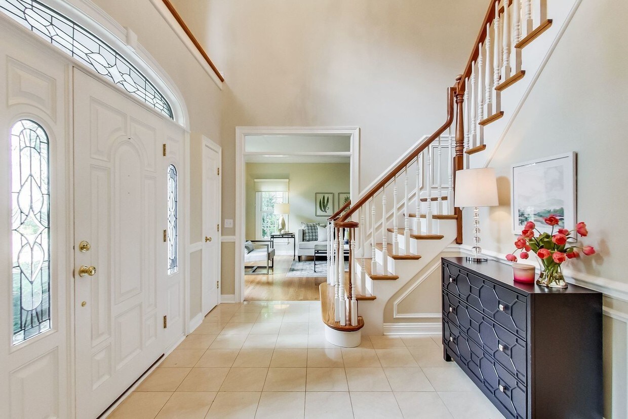 Foto principal - 1220 Ashbury Ln