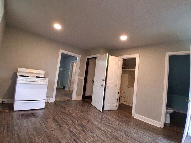 Foto del edificio - 1626 N 28th St