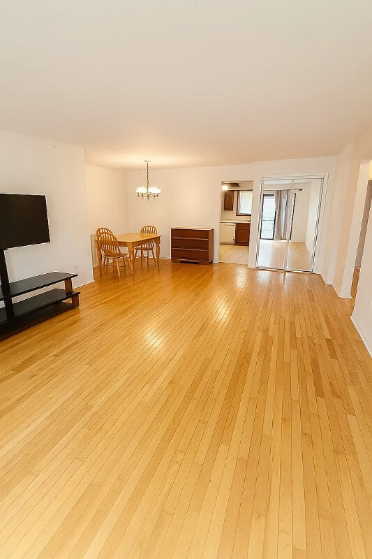 Foto del edificio - 2139 N Harlem Ave