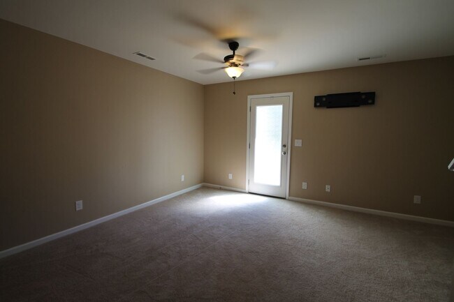 Foto del edificio - Exclusively offered by MUSE REALTY, LLC