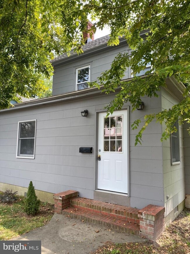 Building Photo - 210 Choptank Ave
