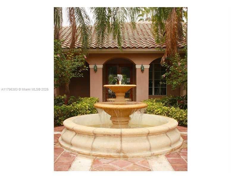 Foto principal - 12124 St.Andrews Pl