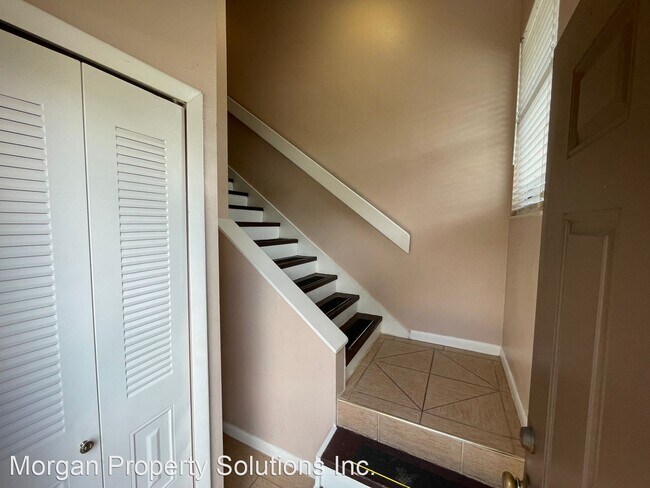 Building Photo - 3 br, 3 bath House - 3000 S. Semoran Blvd. #6