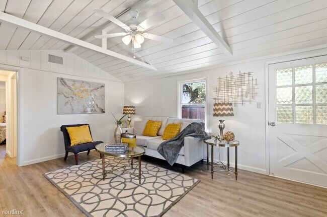 Foto del edificio - 1 br, 1 bath House - 10628 Story Ln