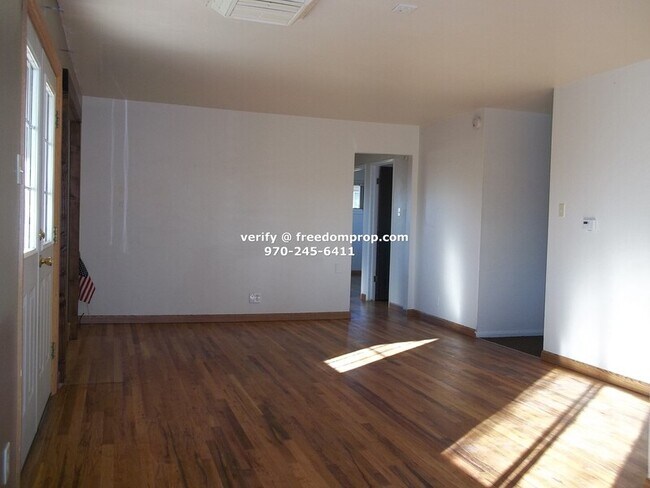 Foto del edificio - 537 N 24th St