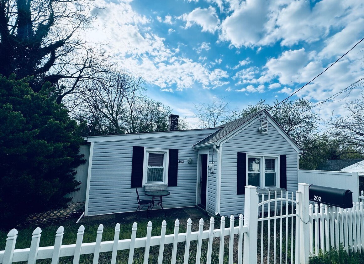 Adorable Cottage - Adorable Cottage