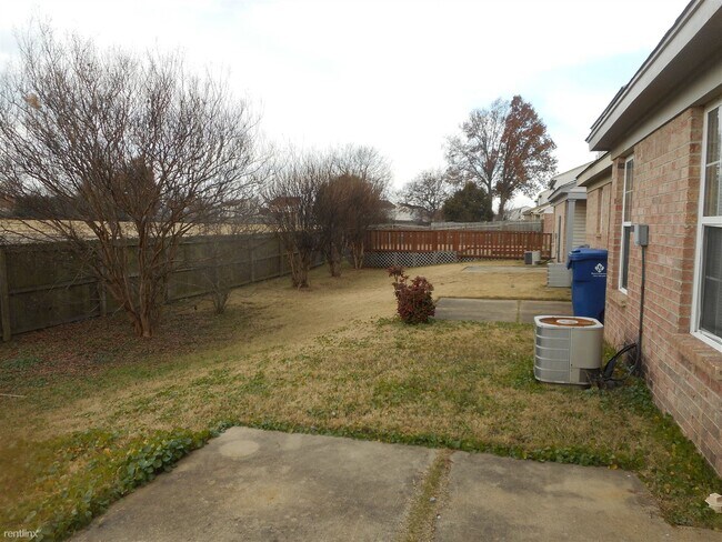 Building Photo - 3 br, 2.5 bath House - 7981 Marsha Woods D...