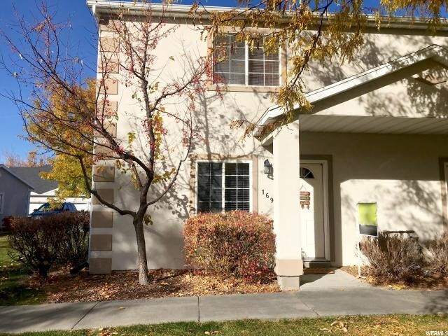 169 Coventry Place 1 Townhouse For Rent In Logan Ut Apartments Com