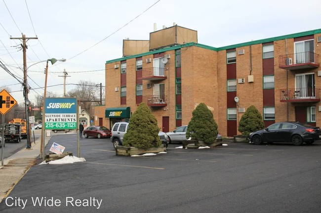 Building Photo - 501 Edge Hill Rd