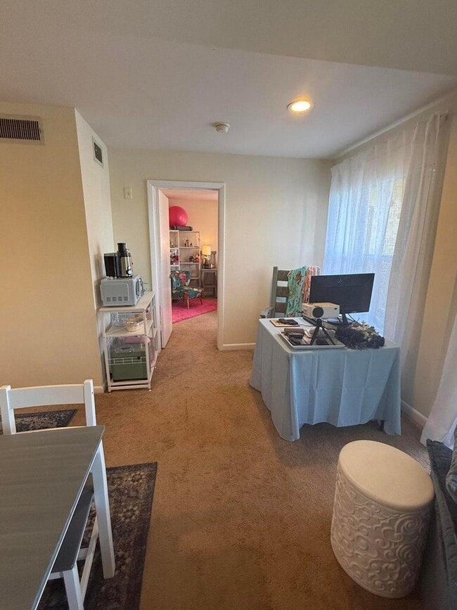 Building Photo - 4807 Via Palm Lakes Via