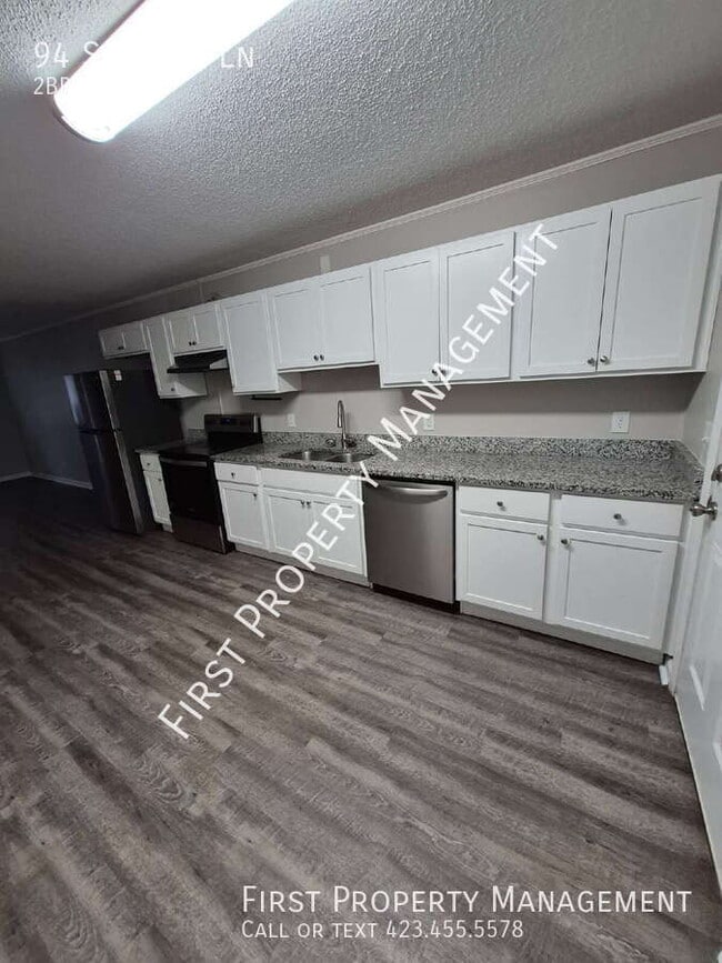 Photo - 94 S Cedar Ln Townhome