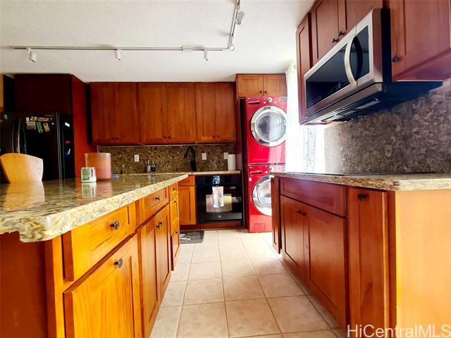 Building Photo - 95-269-269 Waikalani Dr