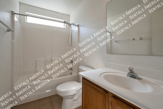 Building Photo - 2720 E Indian Wells Pl