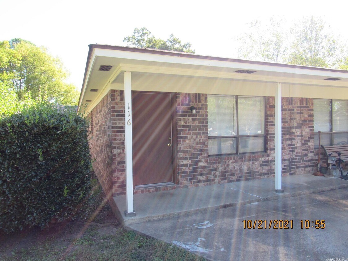 116 S Baridon St, Conway, AR 72034 Townhome Rentals in Conway AR