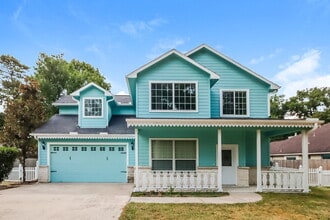 Building Photo - 409 Robinwood Dr