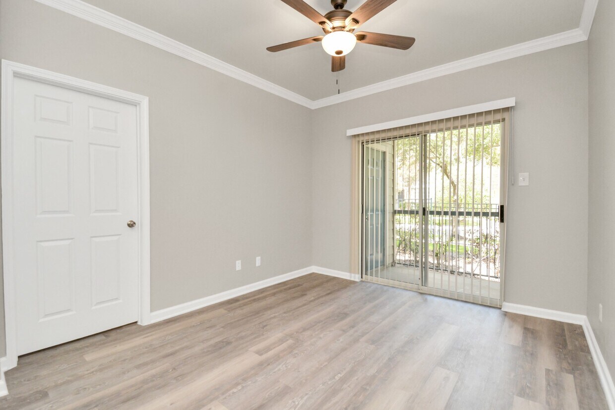 Foto del edificio - 2222 Maroneal St