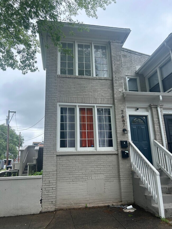 Building Photo - 2667 N 6th Street
