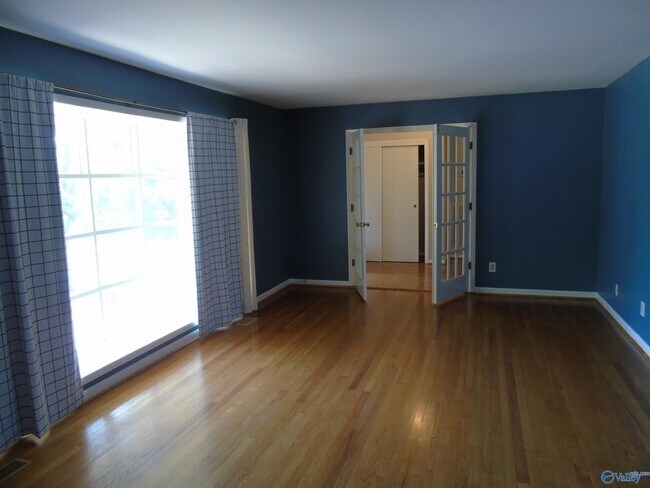 Foto del edificio - 2213 Maysville Rd NE
