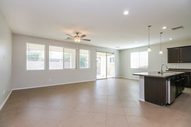 Building Photo - 22479 E Desert Spoon Dr