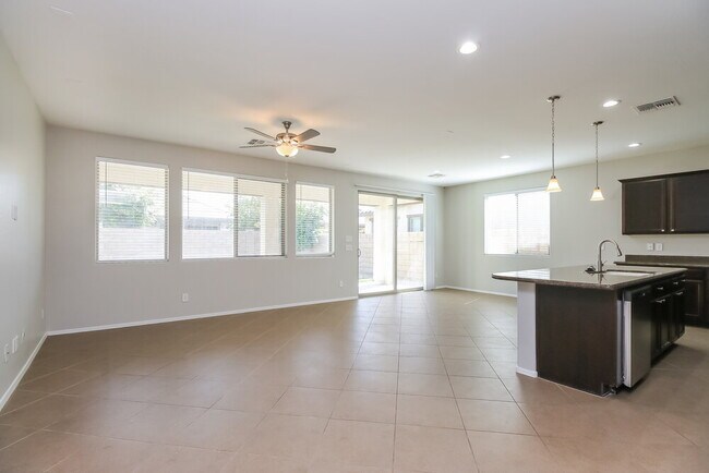 Foto del edificio - 22479 E Desert Spoon Dr