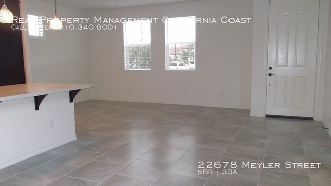 Building Photo - 22678 Meyler St