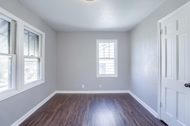 Foto del edificio - 3717 N 42nd St