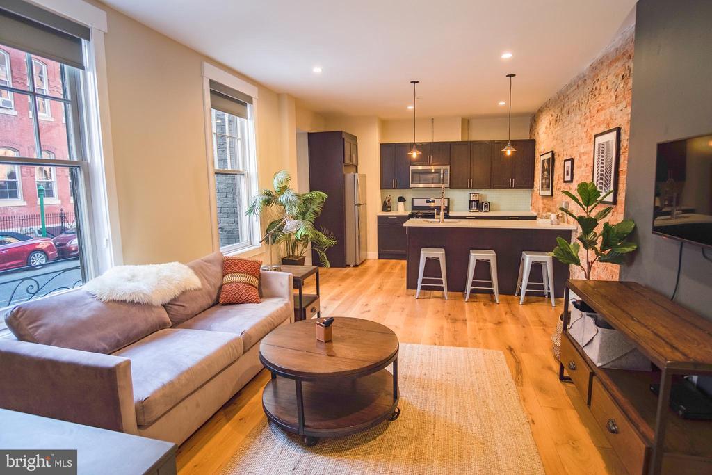 Foto principal - 238 S 20th St