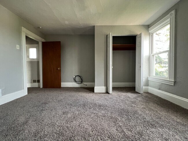 Foto del edificio - 3BR Retreat Minutes from The Waterfront Shopping & Dining