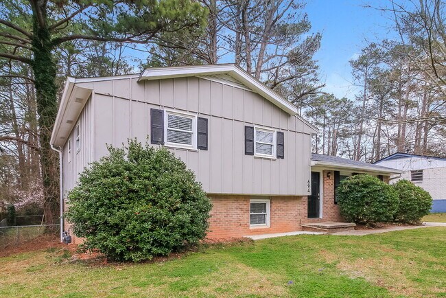 Foto del edificio - 694 Dixon Rd