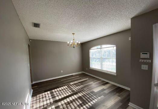 Building Photo - 14004 Crestwick Dr W