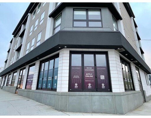 Foto del edificio - 180 Shirley Ave
