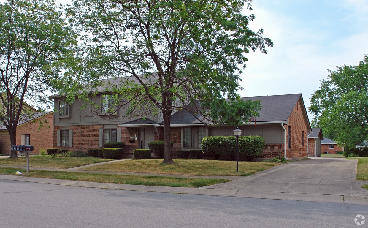 Primary Photo - 1252 Donson Dr