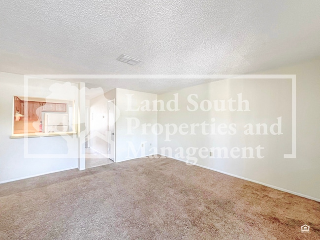 Building Photo - 2819 Balfour Ave