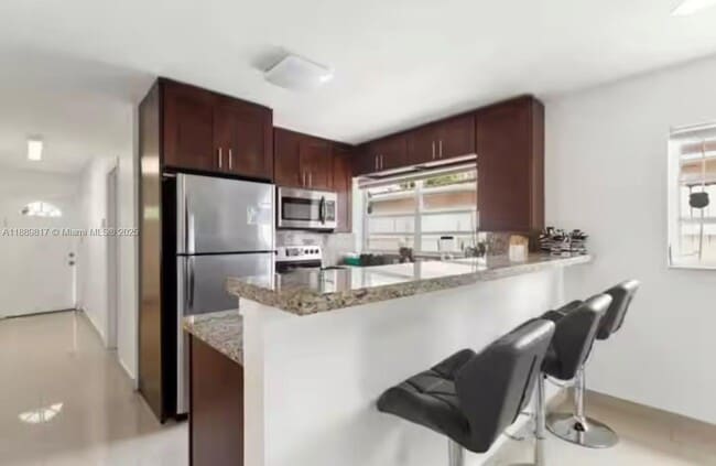 Building Photo - 2543 SW 58th Manor