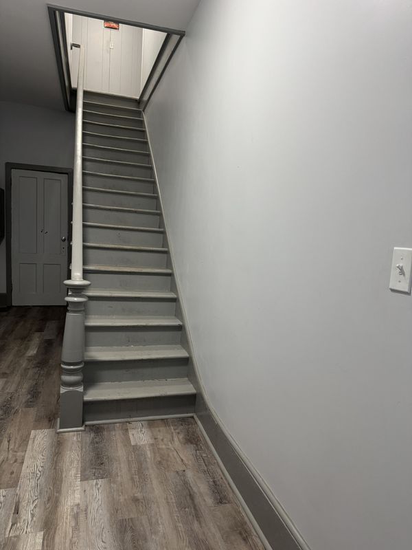 Foto del edificio - 219 N Main St