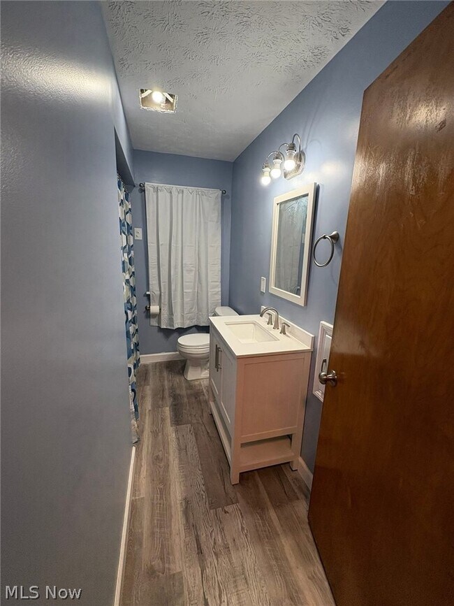 Foto del edificio - 509 W 24th St