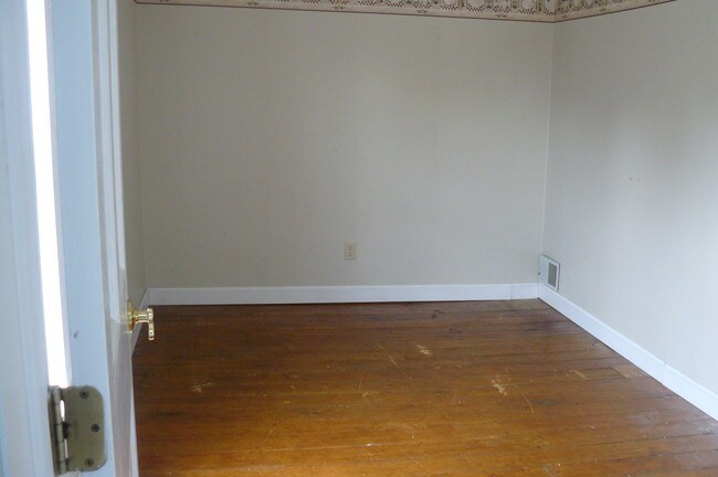 Building Photo - 4430 Tittabawassee Rd