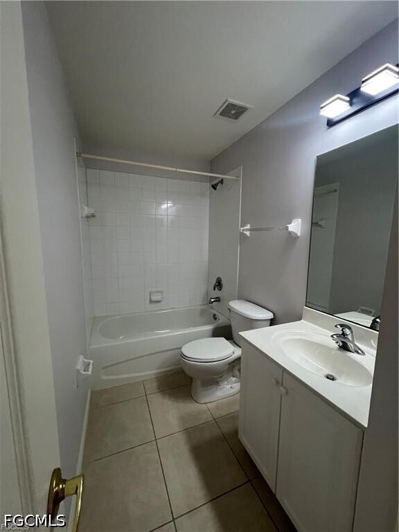 Foto del edificio - 9445 Ivy Brook Run