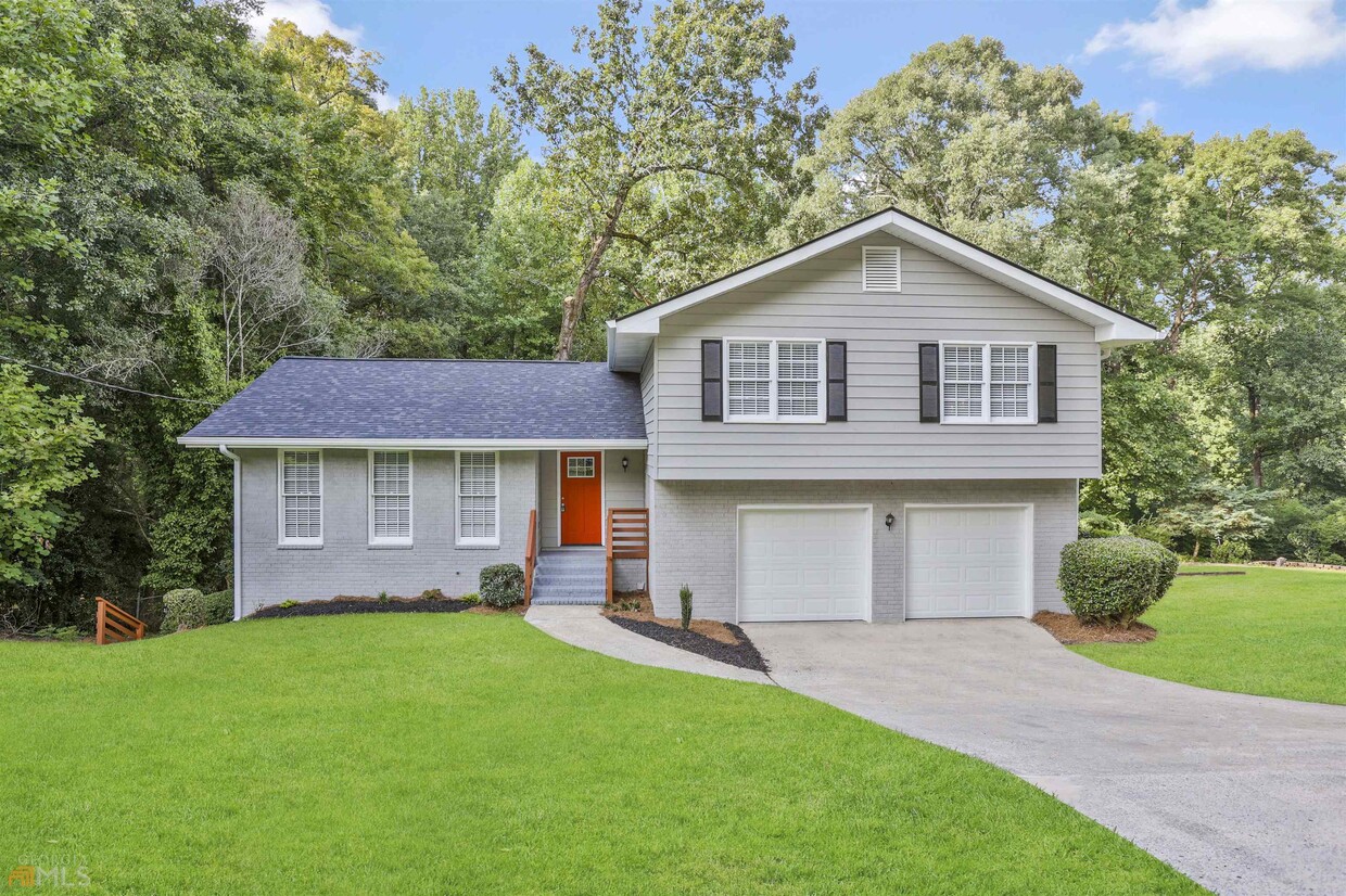 2245 Sandgate Cir SW, Atlanta, GA 30349 House Rental in Atlanta, GA