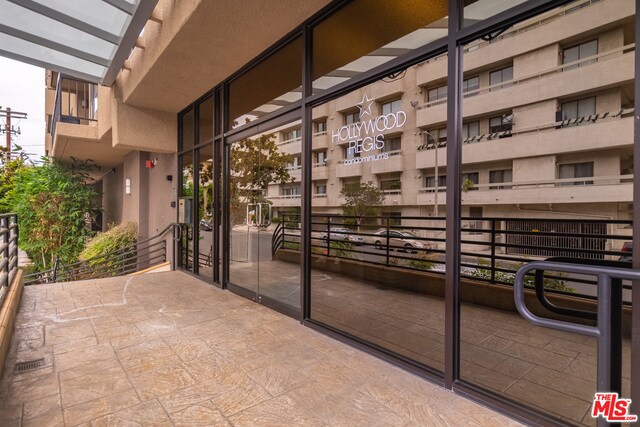 Building Photo - 7320 Hawthorn Ave