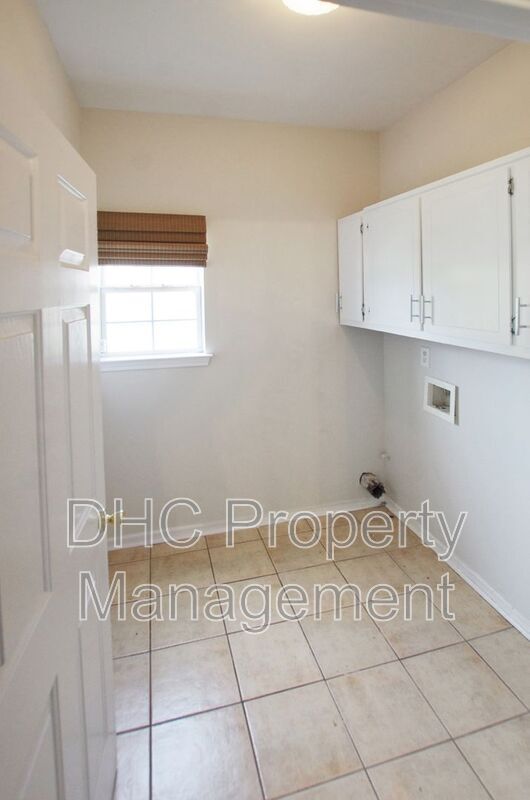 Foto del edificio - 6027 Idlewood Trce