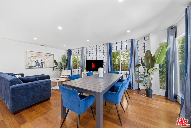 Building Photo - 1610 S Hayworth Ave